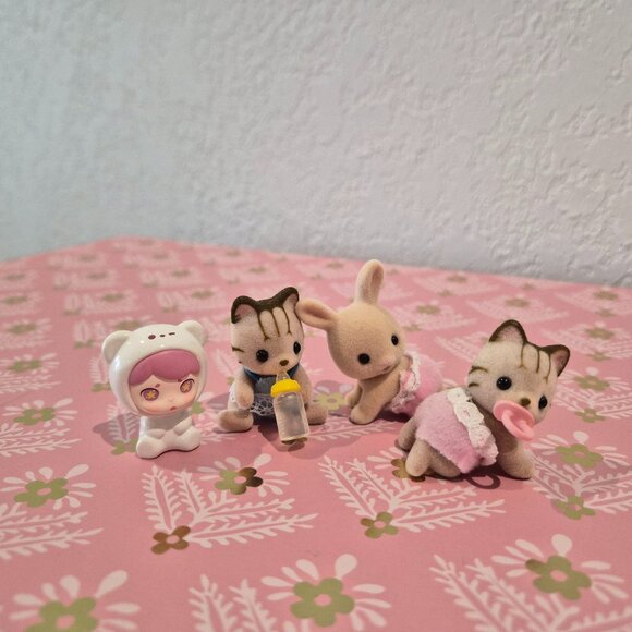 Calico Critters, Sylvian Families lot - Picture 1 of 5